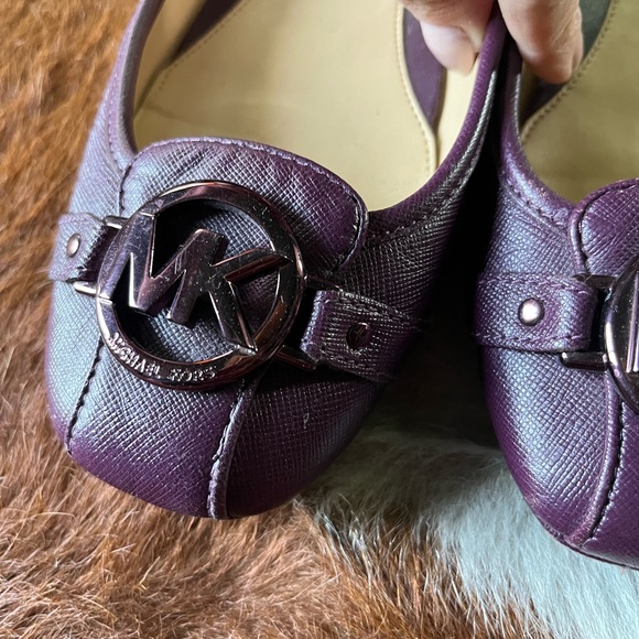 Michael kors purple flats size 7 - Picture 2 of 5